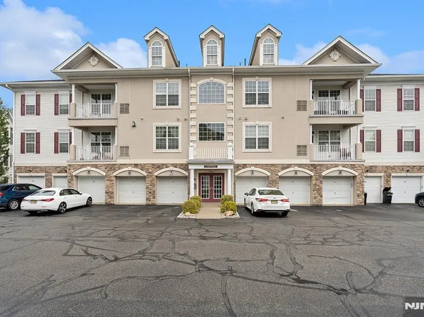 8 Cliff Rd APT B3, Little Falls, NJ 07424