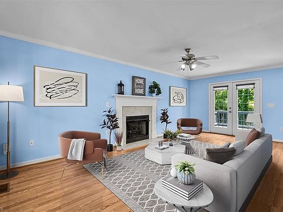 3rd image of 181 Stonehaven Ct