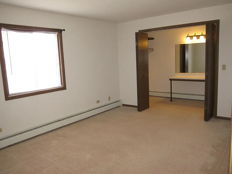 428 Cavalier Ct #4 — Photo 10