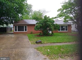 8 Montrose Dr, Newark, DE 19713