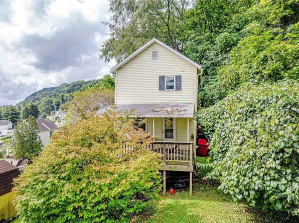 318 Harrison Ave, Vandergrift, PA 15690