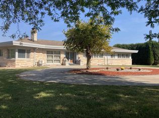 638 Vine Street, West Bend, WI 53095