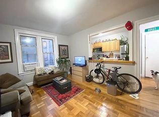 569 W 192nd St APT 2F, New York, NY 10040