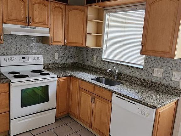 5th image of 809 W Las Olas Blvd #809