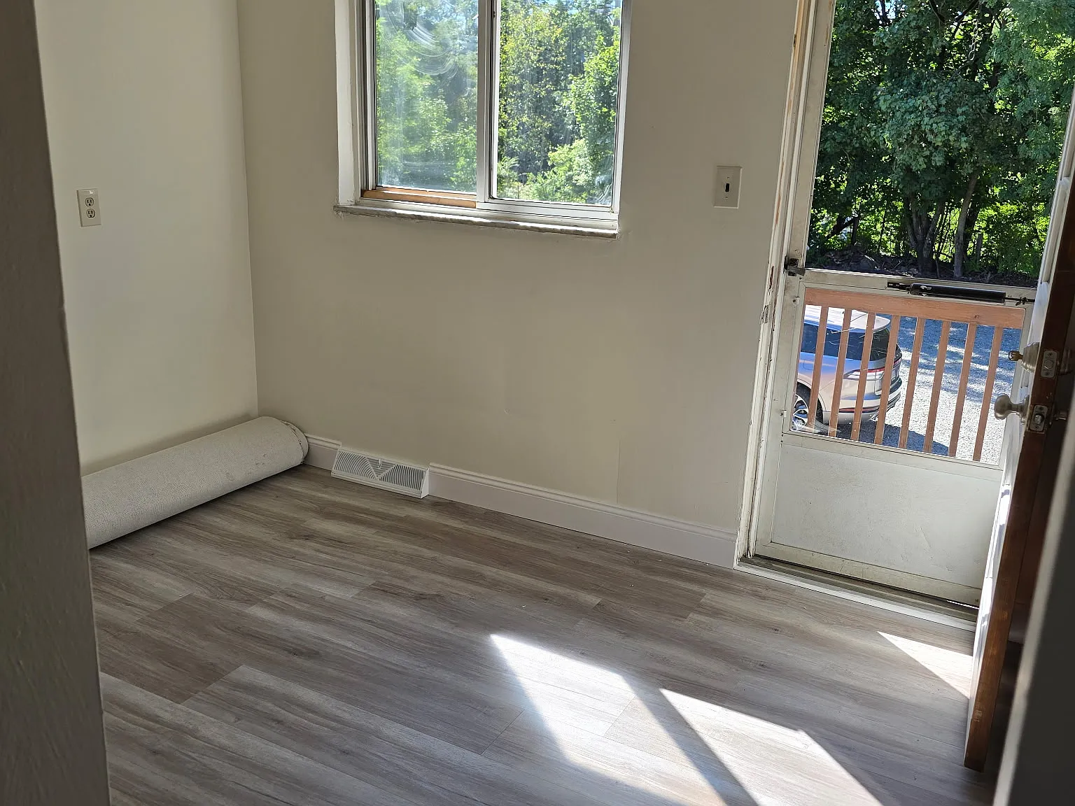 1 bed, $650 — Photo 2