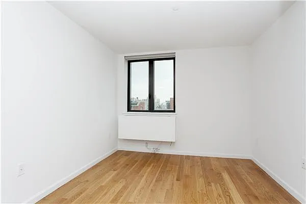 Rented by Mirador Real Estate | media 58