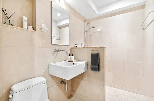 Sold by Charles Edward Panoff III, LREB | media 15