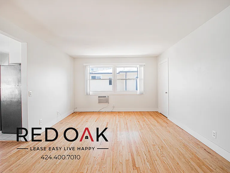 1148 S Sherbourne Dr #5 — Photo 7