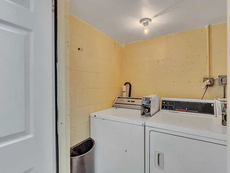 324 Indiana St #3 — Photo 17