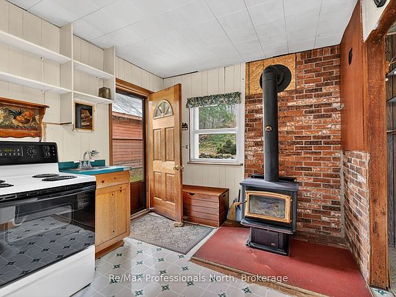 3rd image of 3640 Muskoka Rd #117
