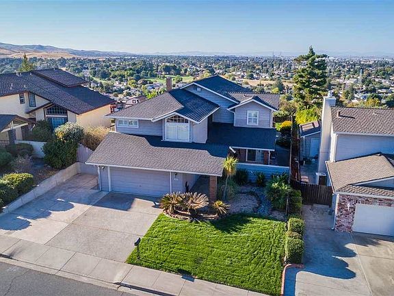 2nd image of 3408 Tabora Dr