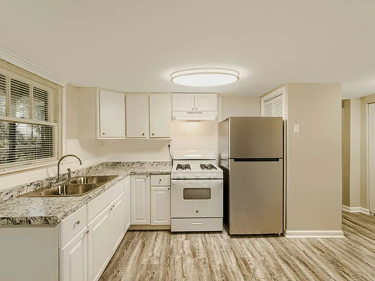 Open Kitchen