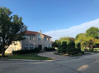 8467 Dolfor Cv, Burr Ridge, IL 60527