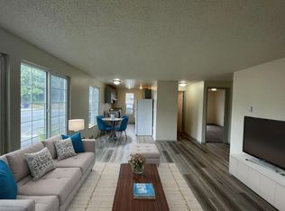 1/2 Off 1st Month! Updated Ground Floor Apartment 6601 S Tyler St #2, Tacoma, Tacoma, WA 98409