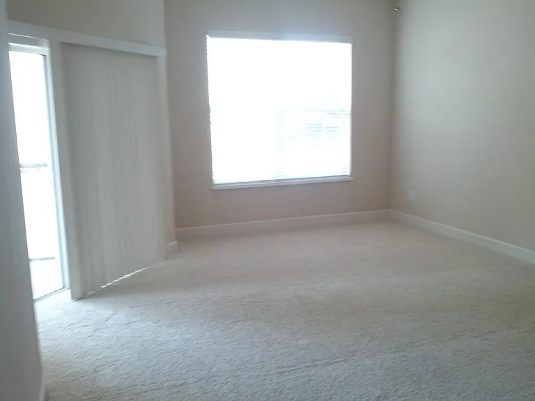 13846 Atlantic Blvd — Photo 2