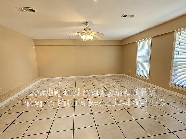 7441 Quorum Dr — Photo 5