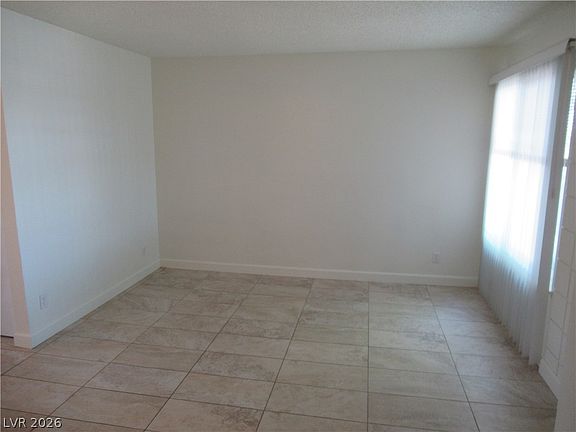 5th image of 357 E Van Wagenen St #0