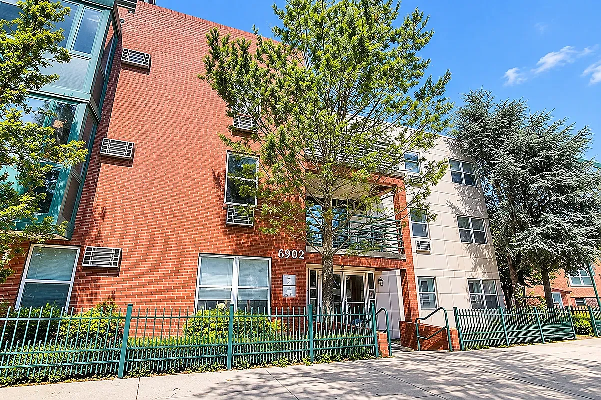 6902 Narrows Avenue — Photo 1