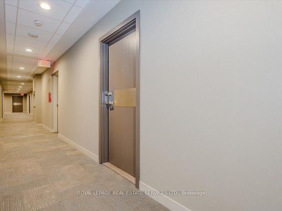 4th image of 551 Maple Ave #615