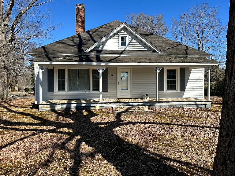 2229 Saddle Club Rd — Photo 3