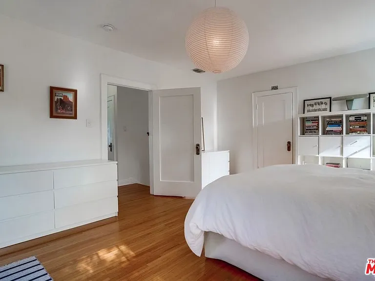 2154 Willetta St — Photo 27