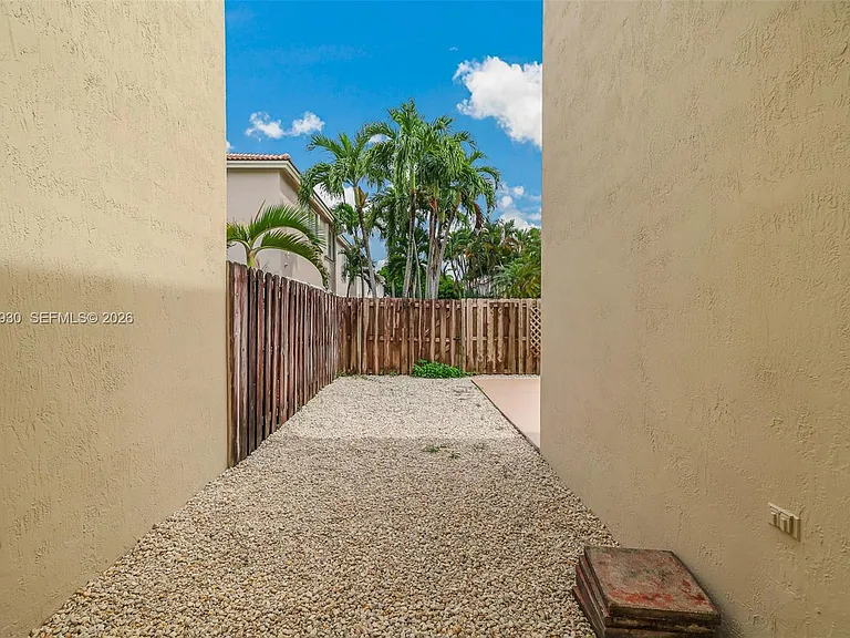 12361 SW 123rd Ter — Photo 40