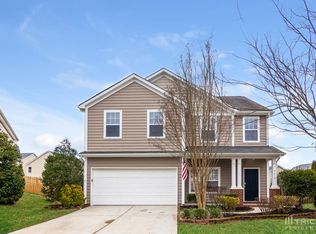 5616 Diamond Summit Ct, Charlotte, NC 28278