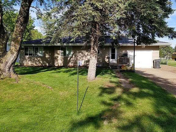 2nd image of 19228 Ash Ave