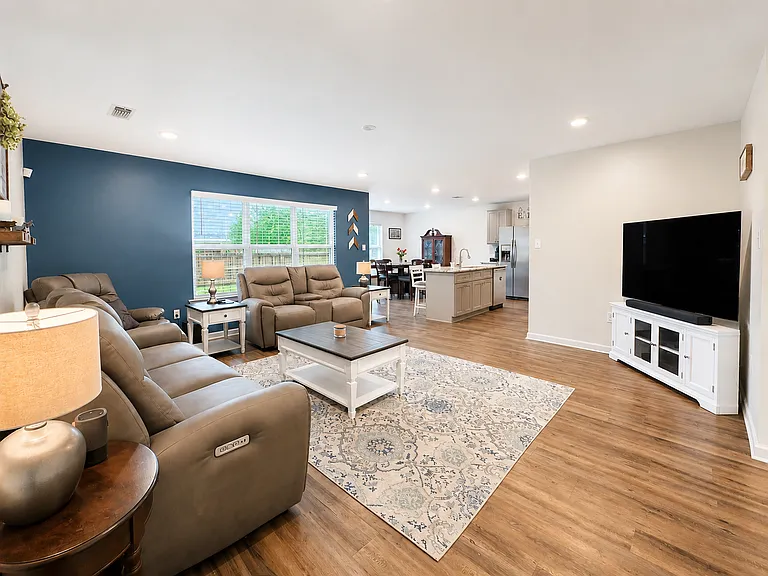9023 Bellewood Pl — Photo 4
