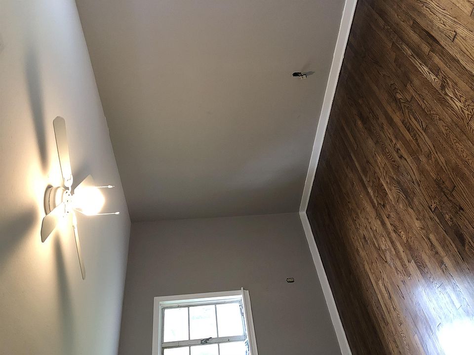 2nd image of 3785 Meadow Lane Rd