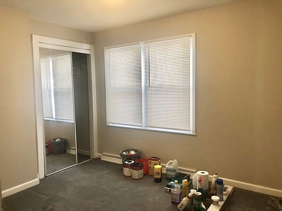 4th image of 543 Hamilton St