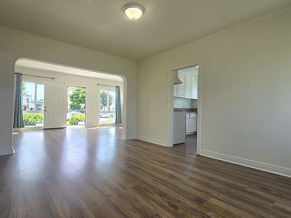 5th image of 4509 Ivar Ave