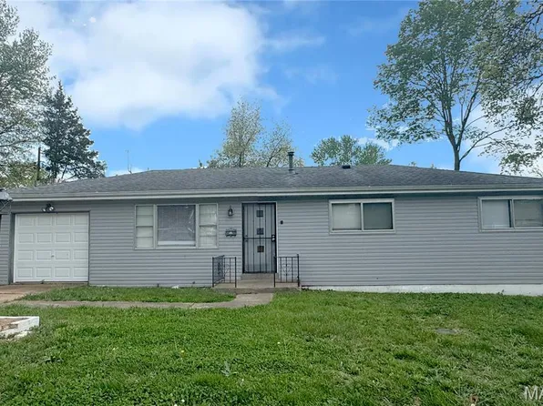 8930 Sides Ct, Saint Louis, MO 63136