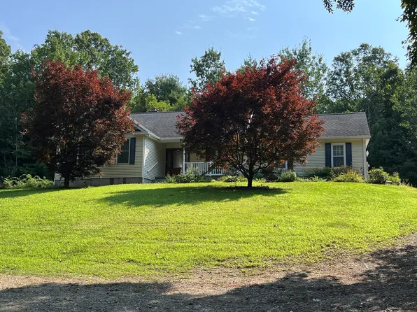 62 Elmdale Road, Canterbury, CT 06331