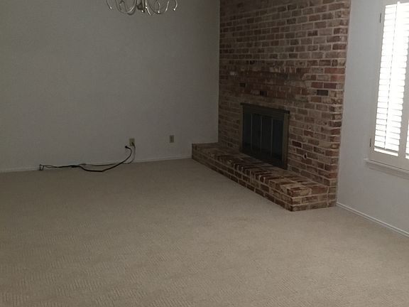 5th image of 5617 Mona Ln