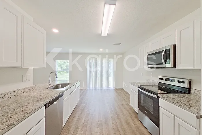 18354 Koala Ave — Photo 11