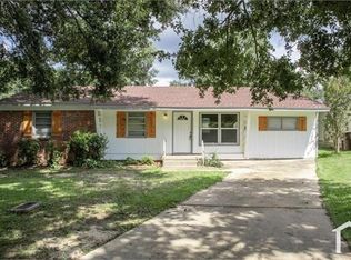 1462 Wilkins Rd, Mobile, AL 36618