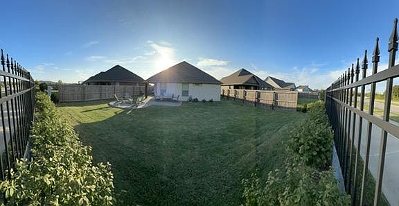 4th image of 4231 W Divide Dr