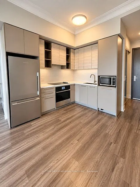 2 bed, $3,200 — Photo 3