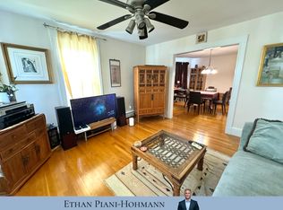 24 Madison Ave #3, Cambridge, MA 02140