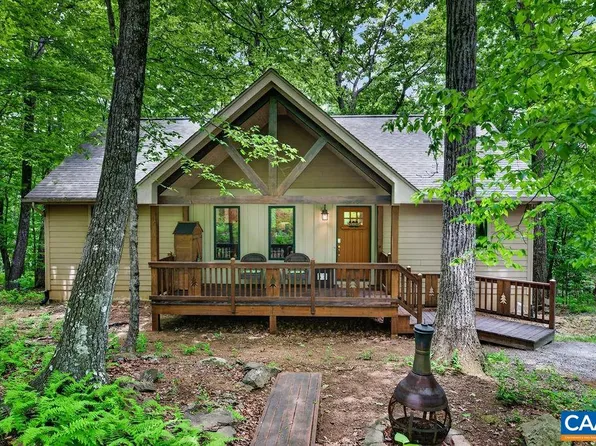 17 Pine Siskin Ln, Roseland, VA 22967