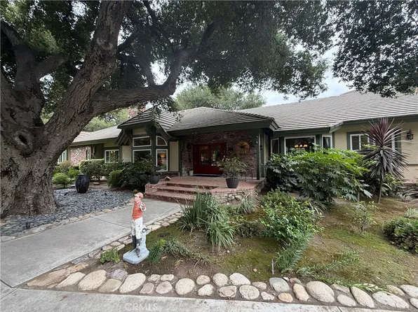 24851 Meadview Ave, Santa Clarita, CA 91321