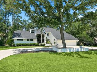 237 Evangeline Dr, Mandeville, LA 70471