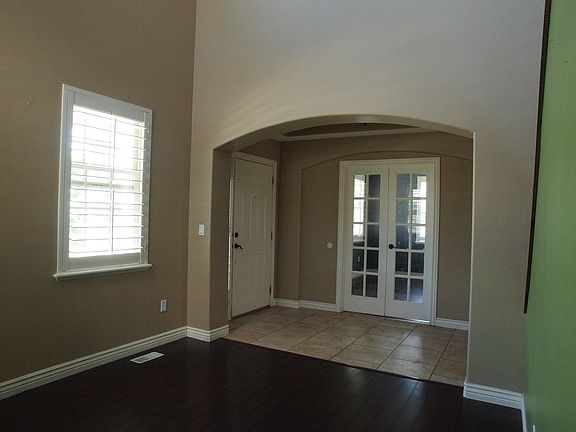 2nd image of 10934 S Tahoe Way