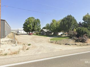 8572 Birch Ln, Nampa, ID 83687
