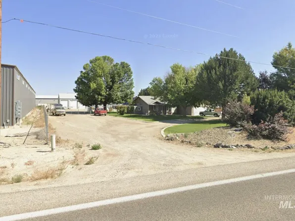 8572 Birch Ln, Nampa, ID 83687