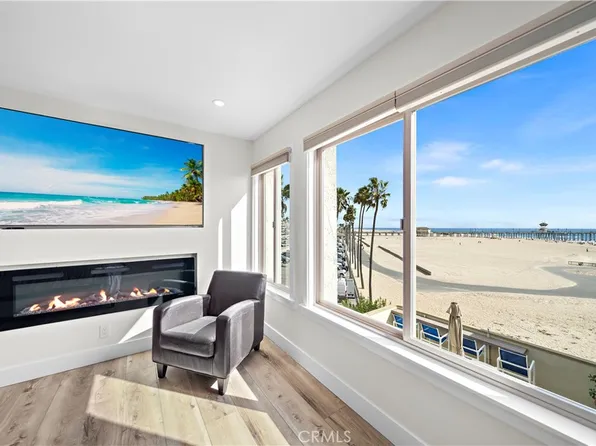 711 Pacific Coast Hwy Unit 330, Huntington Beach, CA 92648