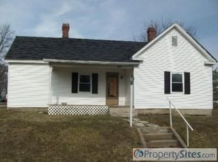 320 South St, Leesburg, OH 45135