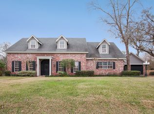 2711 Nottoway Ln, Lake Charles, LA 70605