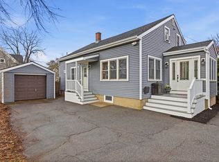 3 Rosedale Ave, Manchester, MA 01944
